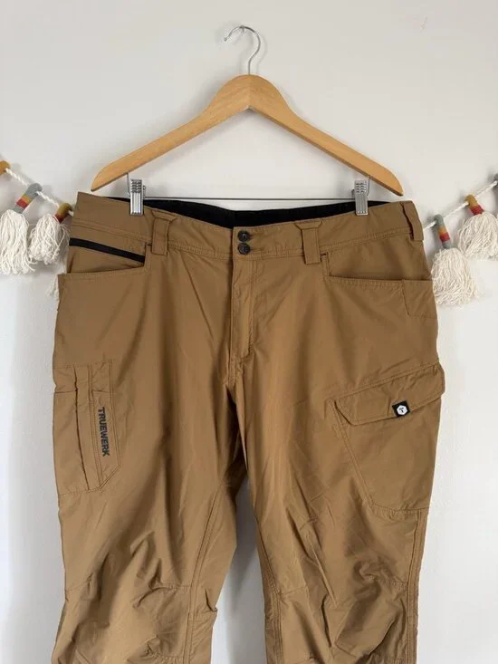 Truewerk Mens T1 Werkpant Cargo Utility Performance Work Pant Outdoor Sand 38x30 - Picture 3 of 11